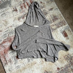 Cropped hooded top